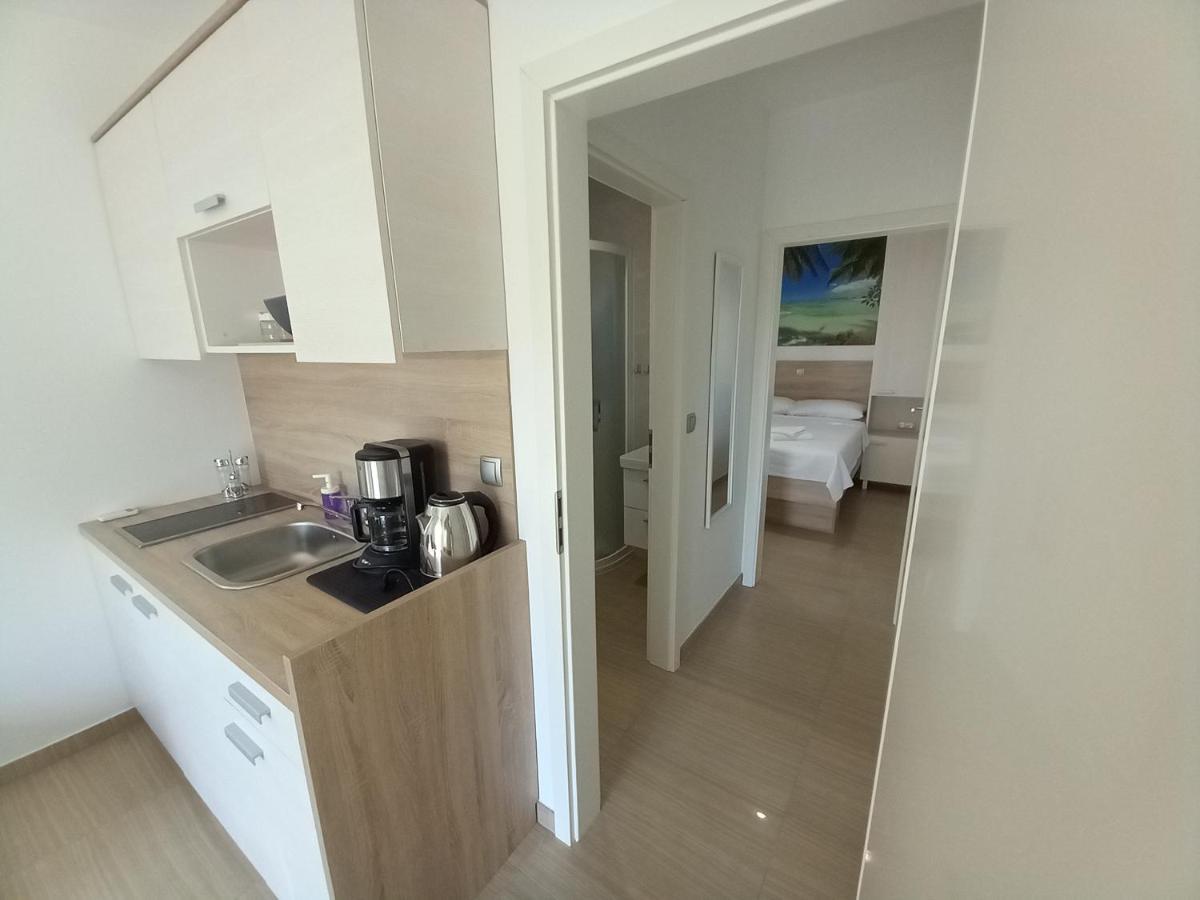 Apartmani Tropical Vodice Exterior foto